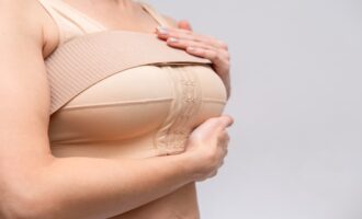 zmenšenie prsníkov