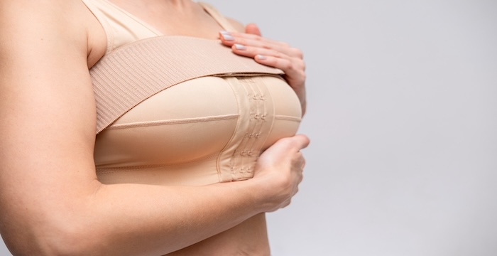 zmenšenie prsníkov